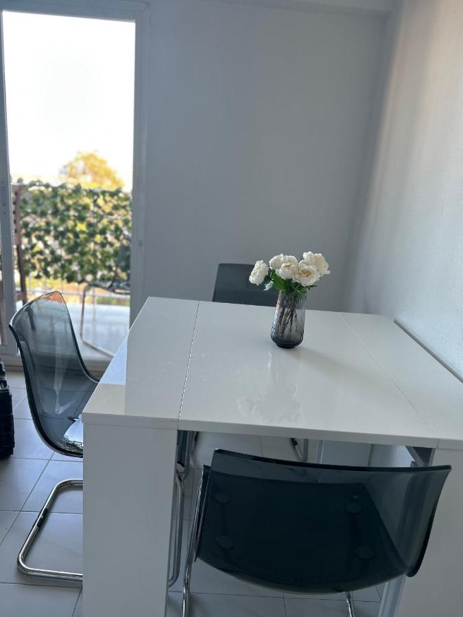 Apartamentos Acuario 贝纳尔马德纳 外观 照片