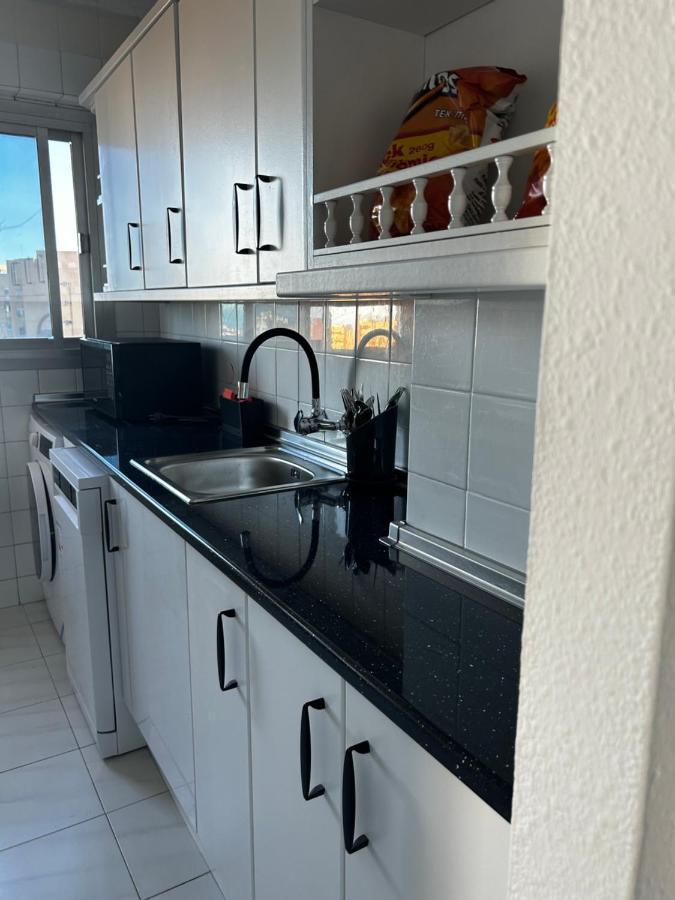 Apartamentos Acuario 贝纳尔马德纳 外观 照片