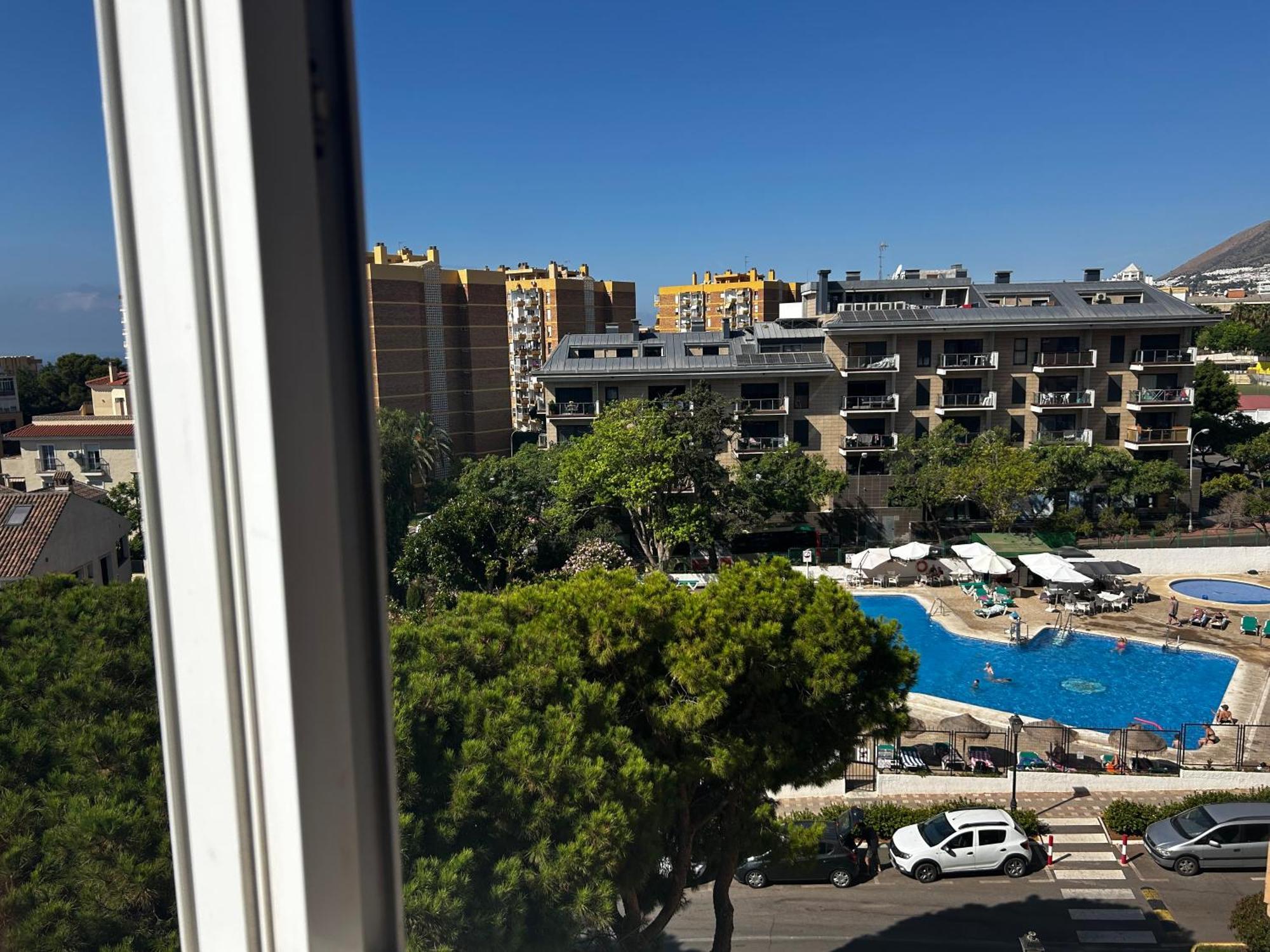 Apartamentos Acuario 贝纳尔马德纳 外观 照片